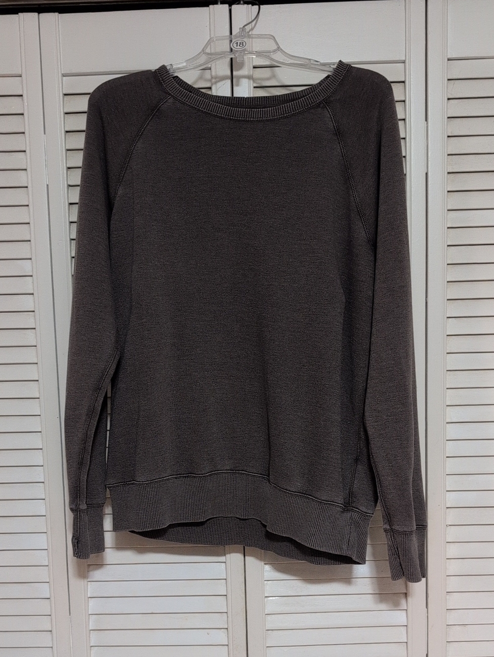 aerie Women's Scoopneck Crew Sweatshirt, Medium